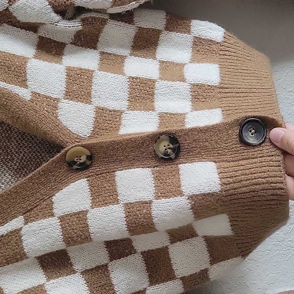 Ardene Brown and White Checkered Cardigan - Picture 3 of 5